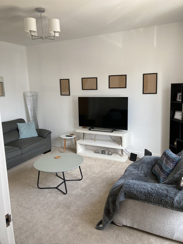 'Single Room In Stunning Dunmurry Home ' Room to Rent from SpareRoom