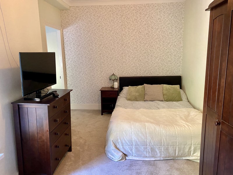 'Double Bedroom/Sep. Living Room In Pontypridd' Room to Rent from SpareRoom