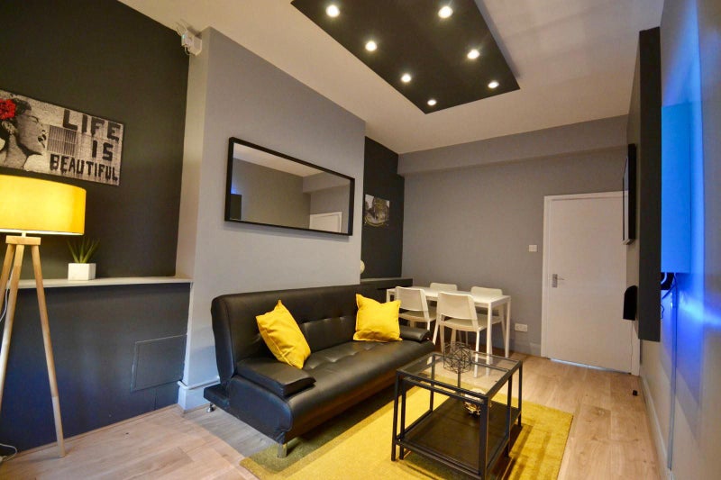 'Luxury one bedroom flat Dalston' Room to Rent from SpareRoom