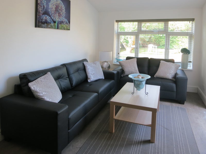 Photo 1: Lovely shared lounge