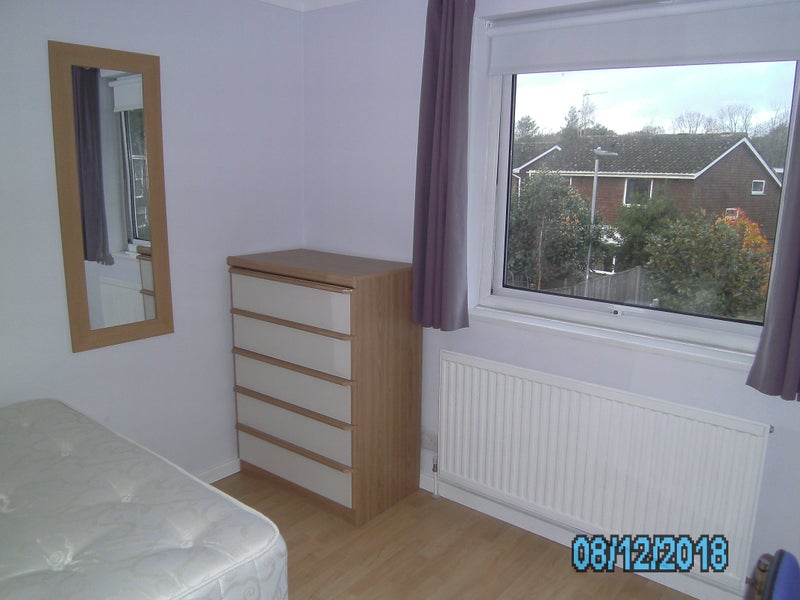 'Large Double Room For Rent Bracknell' Room to Rent from SpareRoom