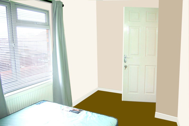 Photo 1: First floor large double 