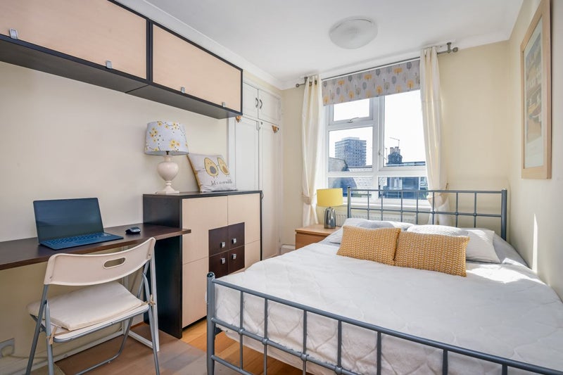 Photo 1: The Room £1,200 pcm (Including bills)