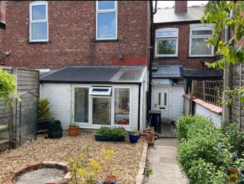 'Three bed flat for rent in Levenshulme' Room to Rent from SpareRoom