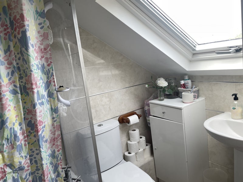 'Move TODAY! Ensuite/Studio,Good Hope Hospital.' Room to Rent from