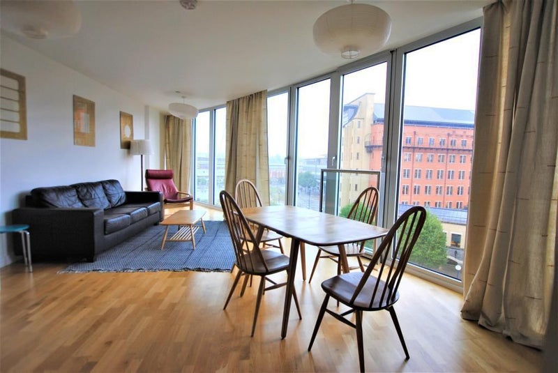 'EnSuite Double Room Next to Temple Meads Station' Room to Rent from