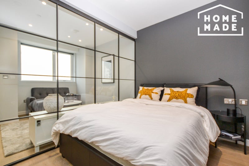 'Modern onebedroom apartment located in WEM Tower' Room to Rent from