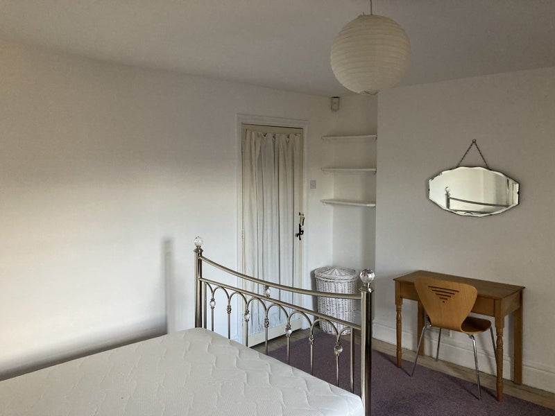 'Large Double Room To Let In Cirencester ' Room to Rent from SpareRoom