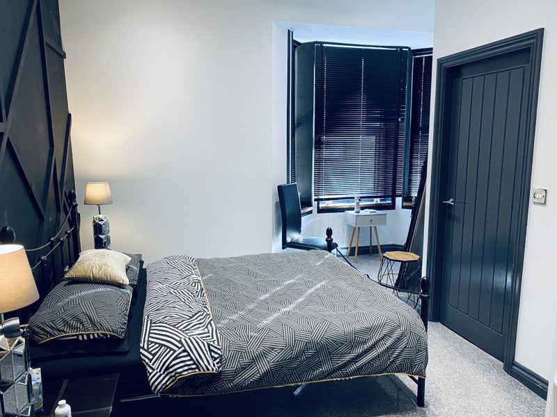 '🏠 **Contractors Available REDCAR' Room to Rent from