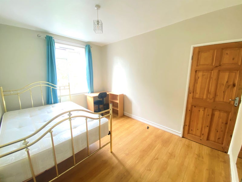 ' Camden Rooms To Rent ' Room to Rent from SpareRoom