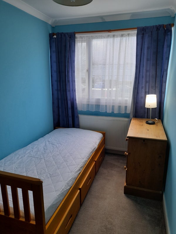 Photo 1: Plenty of storage