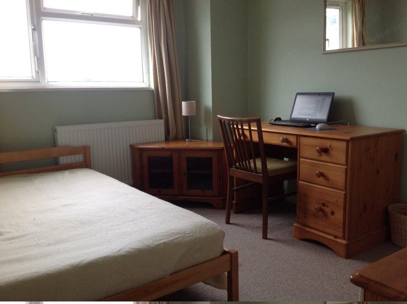 Photo 1: Room