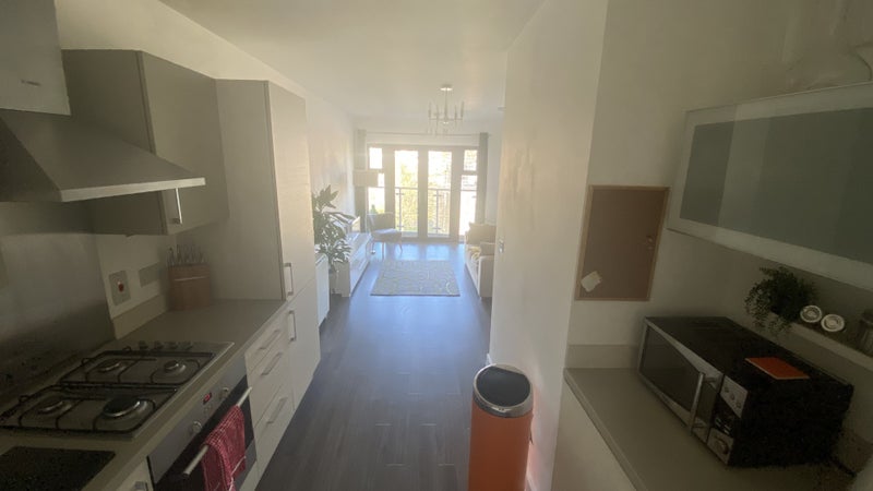 Photo 1: Open plan kitchen/living room