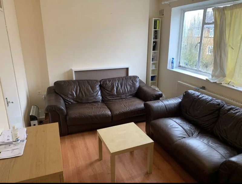 '1 Bed Lovely Flat, Stoke Newington Church St Area' Room to Rent from