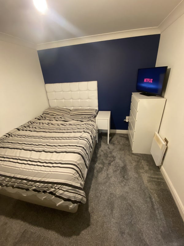 'Bedroom for Rent in Dunstable Flat ' Room to Rent from SpareRoom
