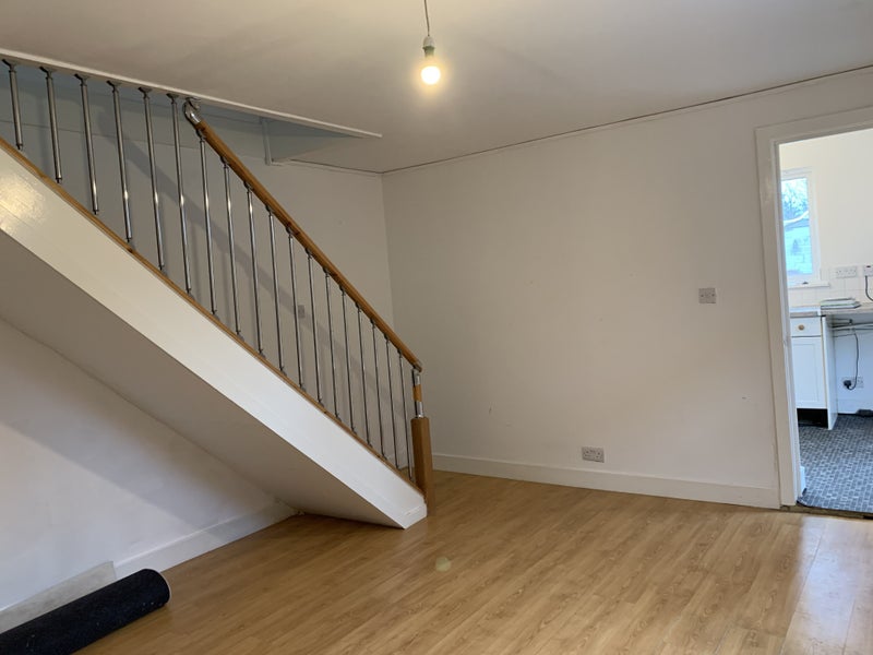 '1 bed room Flat to Rent in Norwood' Room to Rent from SpareRoom