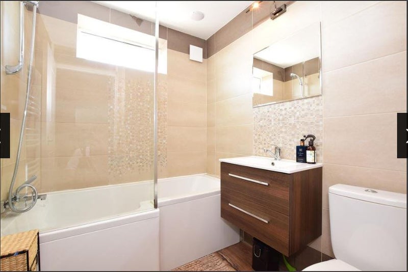 Photo 1: Bathroom