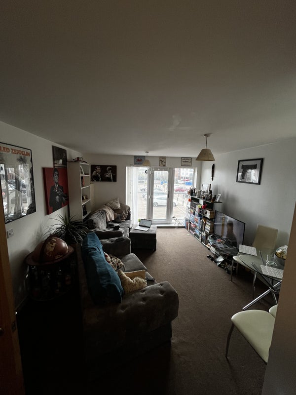 'Room available to rent in Salford' Room to Rent from SpareRoom