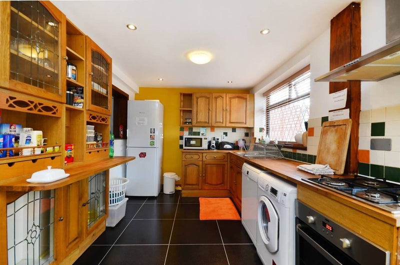 'Fantastic Room In Plaistow' Room to Rent from SpareRoom