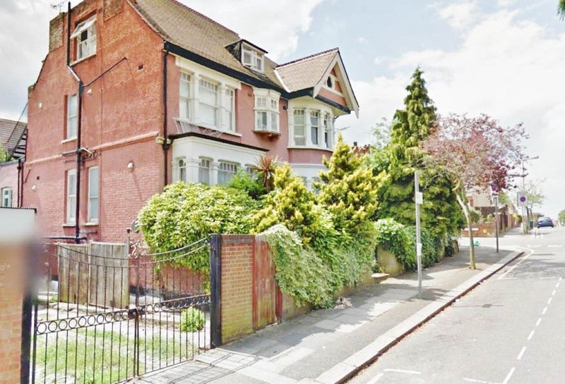 'Studio in Audley Road, Hendon, NW4' Room to Rent from SpareRoom