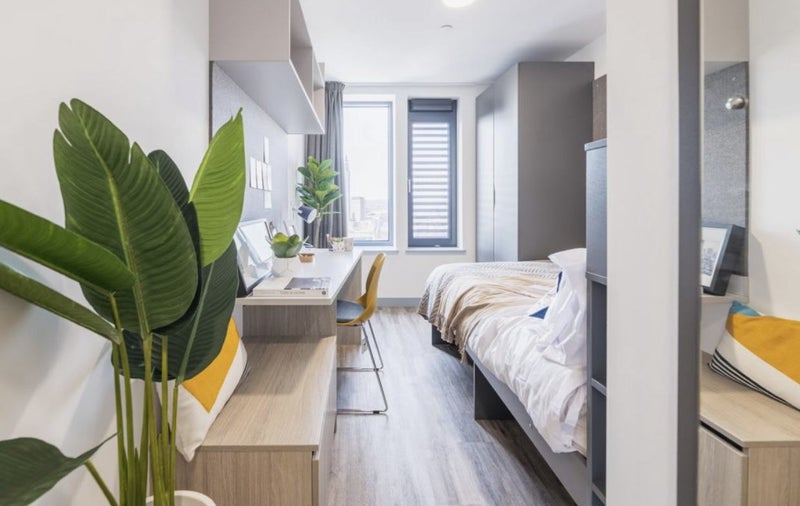 'Onyx Birmingham Shared Student Apartment' Room to Rent from SpareRoom