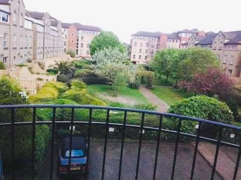 'Double Room for Rent in Ocean Village Southampton' Room to Rent from SpareRoom