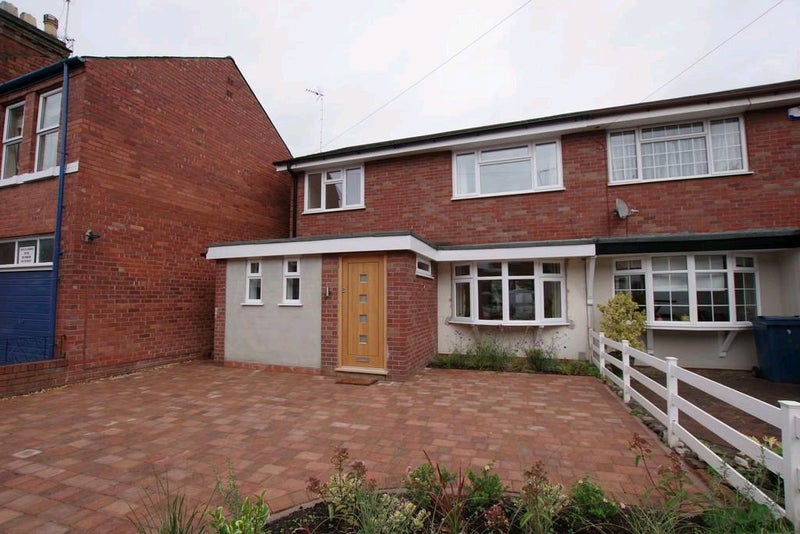 Photo 1: Front