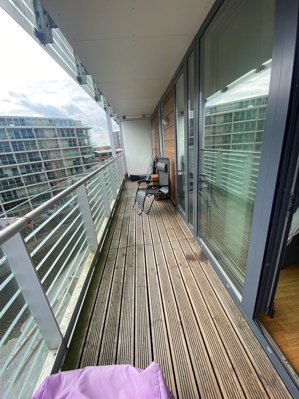 'Friendly flat share Castlefield ' Room to Rent from SpareRoom