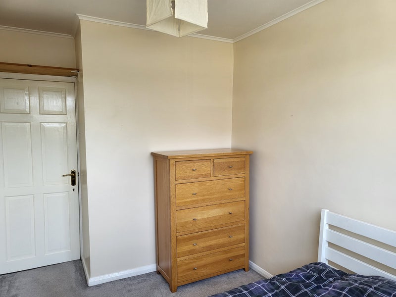 'Houseshare in Weybridge' Room to Rent from SpareRoom