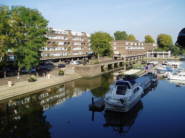 Photo 1: Brentford Dock