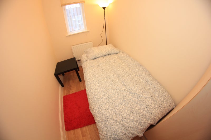 Photo 1: example of the room