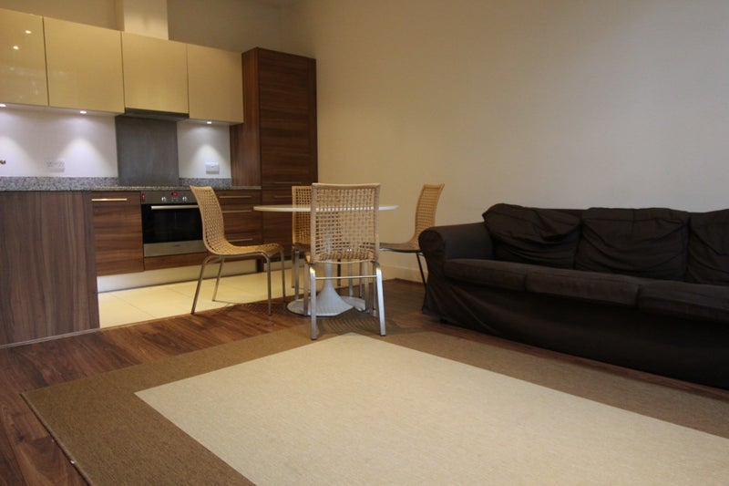 'Luxury 1 Bedroom Located In Acton' Room to Rent from SpareRoom