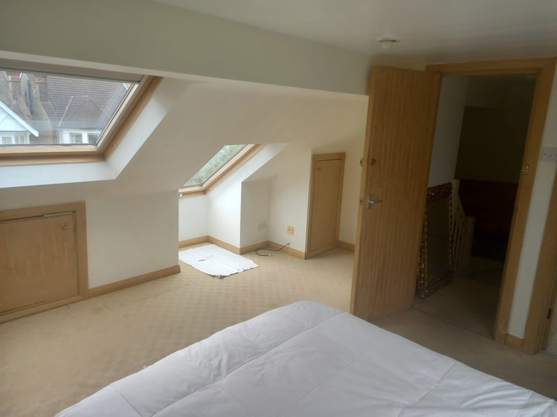 'Double room with Ensuite inc ALL BILLS' Room to Rent from SpareRoom