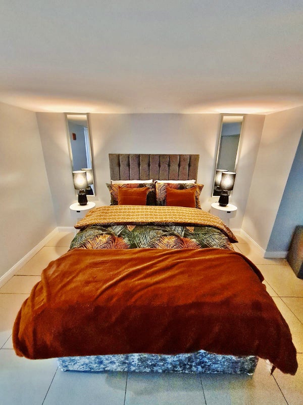 Private Basement Apartment Off Antrim Road **' Room to Rent from SpareRoom