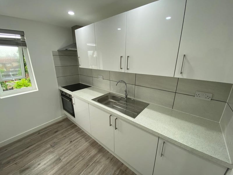 'Studio available to rent in Bellingham ' Room to Rent from SpareRoom