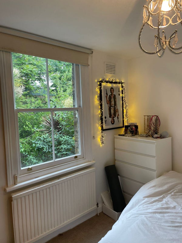 'Double bedroom for rent in Camberwell from July' Room to Rent from