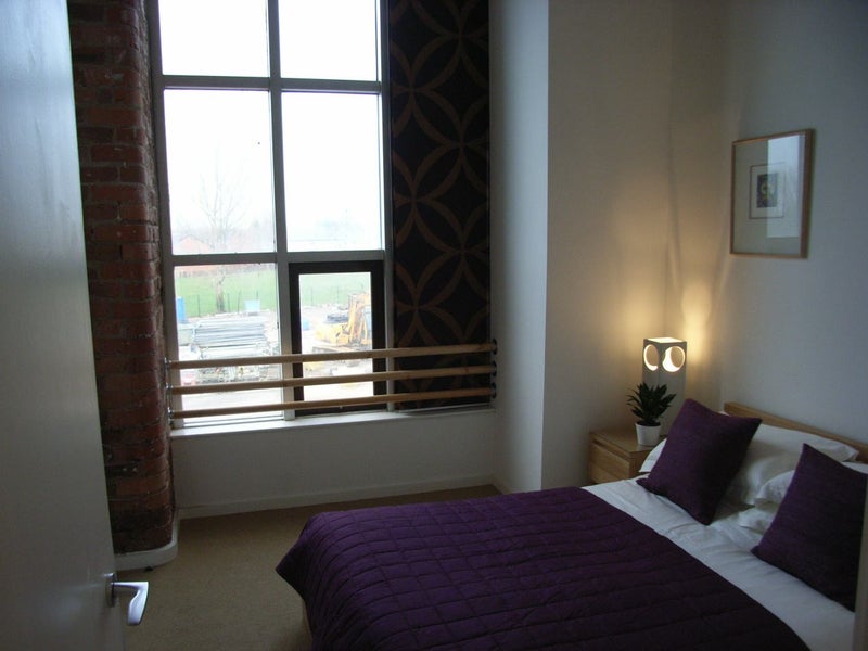 'Beautiful 2 Bed Flat, Victoria Mill, SK5' Room to Rent from SpareRoom