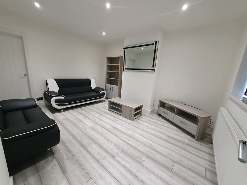 '3 bed house refurbished Cheadle' Room to Rent from SpareRoom