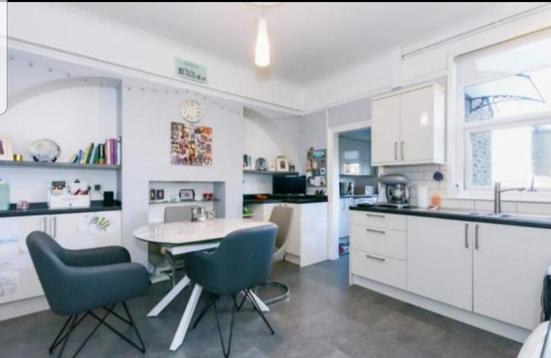 'Elizabeth Line House to rent in Abbey Wood' Room to Rent from SpareRoom