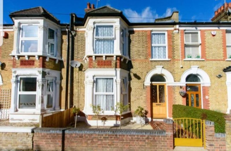 'Elizabeth Line House to rent in Abbey Wood' Room to Rent from SpareRoom