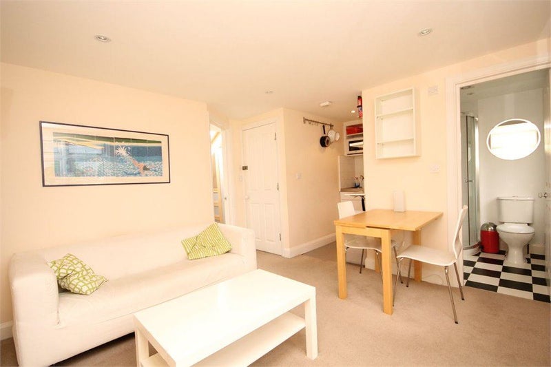 'Dollis Hill One Bed FlatBills Included' Room to Rent from SpareRoom