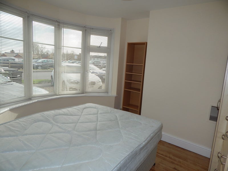 'Double furnished room near Didcot train station ' Room to Rent from
