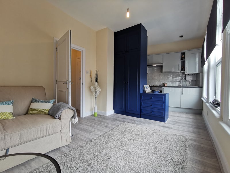 'Lovely and Spacious Studio flat in Willesden ' Room to Rent from SpareRoom