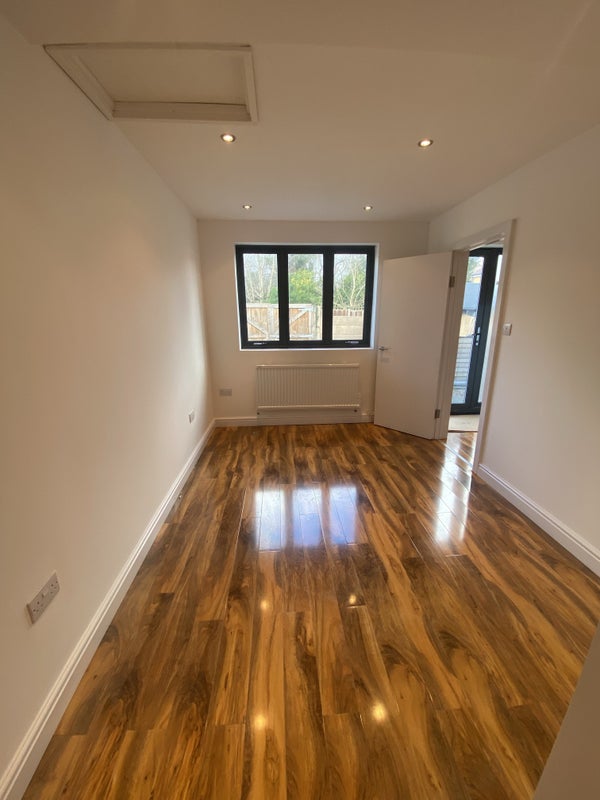 One Bedroom Flat For Rent Wanstead at Lizette Duncan blog