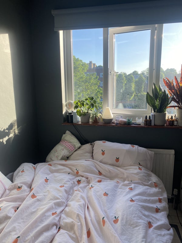 '2 month sublet in Victoria Park Village' Room to Rent from SpareRoom