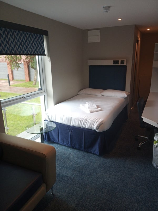 'Apartment 3 Juno Suite Study Inn Exeter' Room to Rent from SpareRoom