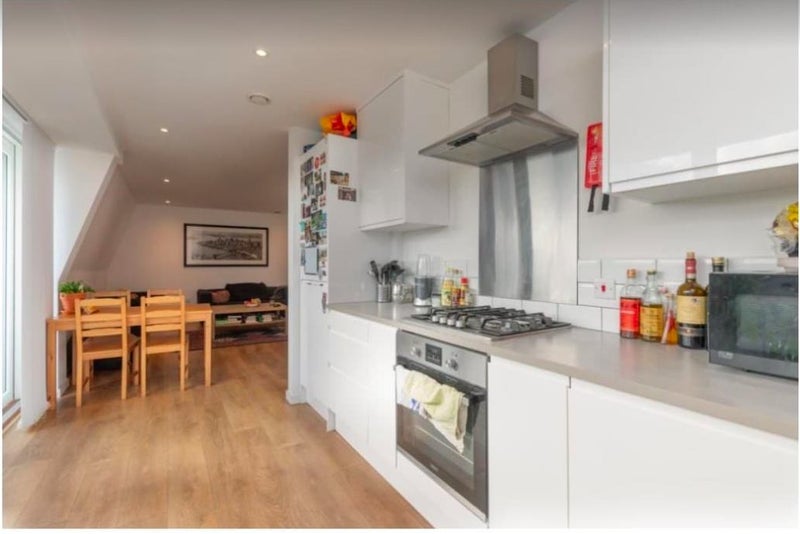 'Room in shared flat for rent in Brixton Hill ' Room to Rent from SpareRoom