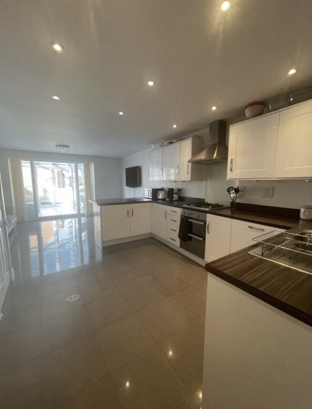 'EnSuite Double Room Dunstable' Room to Rent from SpareRoom