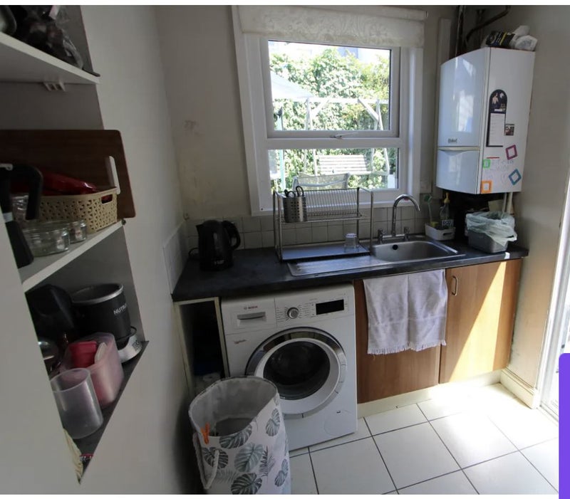 'Need 4th buddy Streatham house share 10th Aug' Room to Rent from SpareRoom