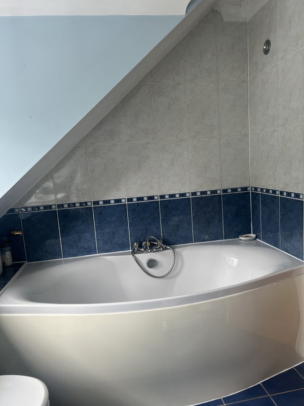 double room in Wokingham (RG41) - View 6
